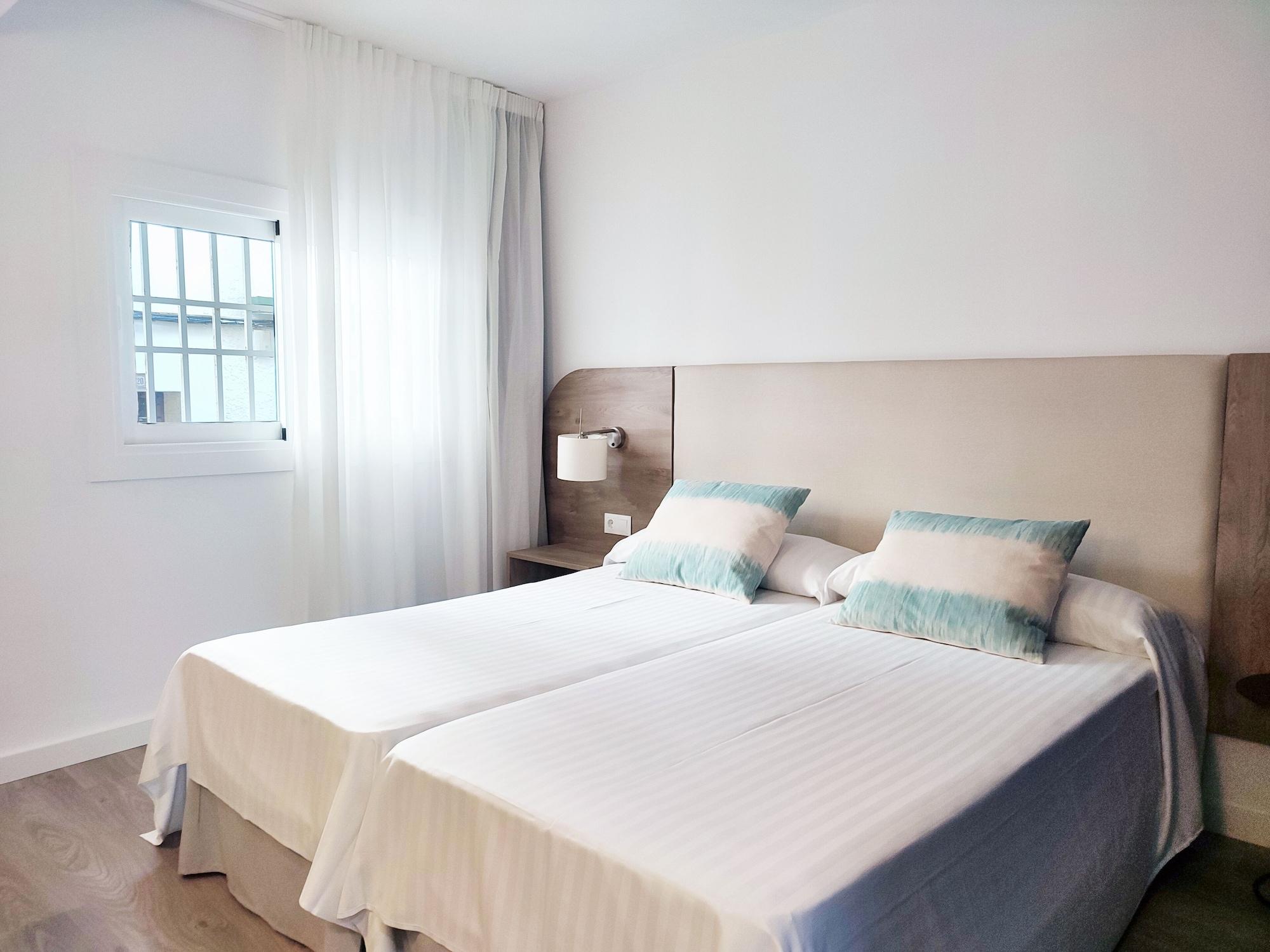 Hotel Flats Friends Mar Blau (Adults Only) Бенидорм Екстериор снимка